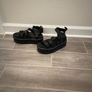 Dr. Martens Blaire Sandal